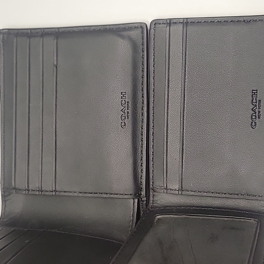 Coach 3-In-1 Wallet In Signature Canvas - Picture 9 of 10